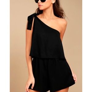 LULUS Destined for Chicness Black One-Shoulder Romper SizeS Black